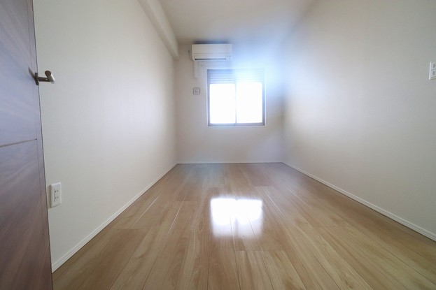apartment 東京都渋谷区千駄ヶ谷４丁目19-18