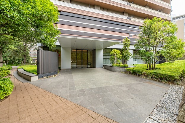 apartment 東京都渋谷区千駄ヶ谷４丁目19-18