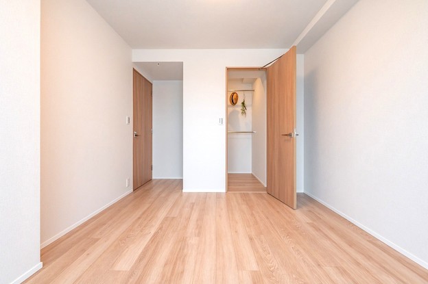 apartment 東京都渋谷区千駄ヶ谷４丁目19-18