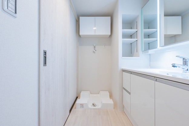 apartment 東京都渋谷区千駄ヶ谷４丁目19-18