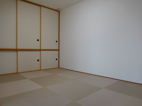 apartment 東京都渋谷区千駄ヶ谷４丁目19-18