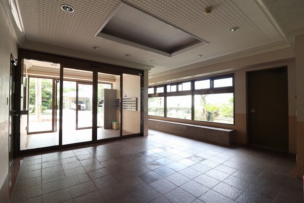 apartment 沖縄県宜野湾市真志喜３丁目
地図を見る