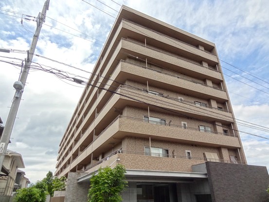 apartment 東京都渋谷区千駄ヶ谷４丁目19-18