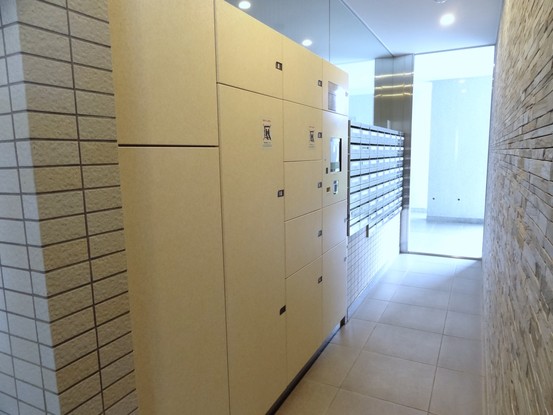 apartment 東京都渋谷区千駄ヶ谷４丁目19-18