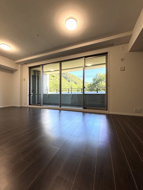 apartment 東京都渋谷区千駄ヶ谷４丁目19-18