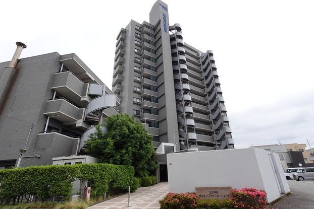 apartment 東京都渋谷区千駄ヶ谷４丁目19-18