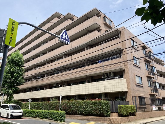 apartment 東京都練馬区石神井台３丁目
地図を見る