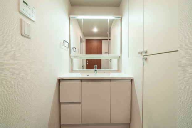 apartment 東京都渋谷区千駄ヶ谷４丁目19-18