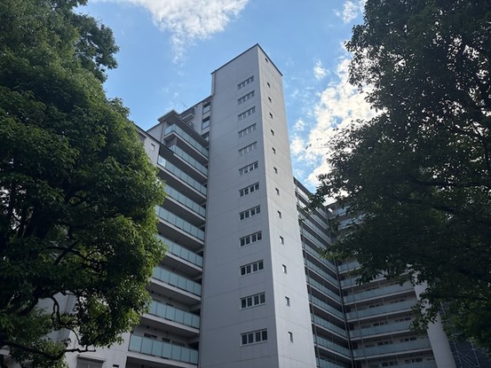 apartment 東京都渋谷区千駄ヶ谷４丁目19-18