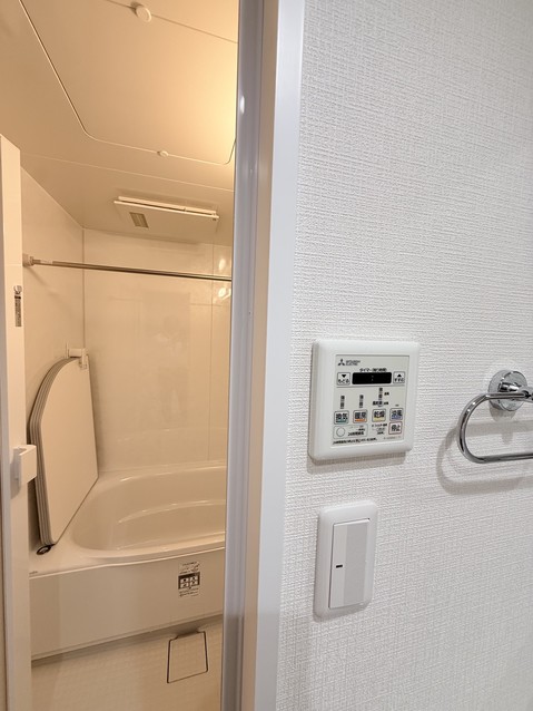 apartment 東京都渋谷区千駄ヶ谷４丁目19-18
