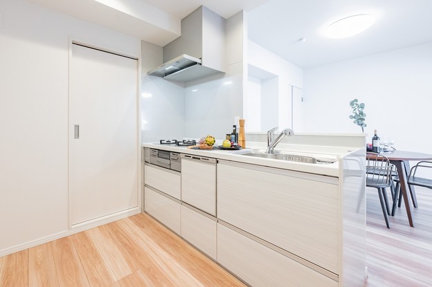 apartment 東京都渋谷区千駄ヶ谷４丁目19-18