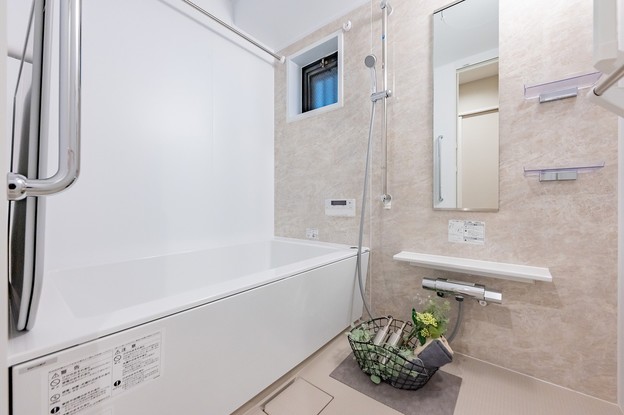 apartment 東京都渋谷区千駄ヶ谷４丁目19-18