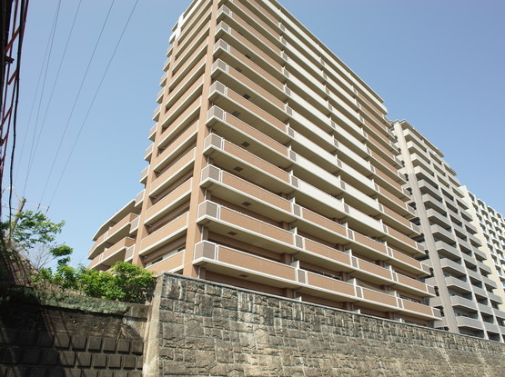 apartment 東京都渋谷区千駄ヶ谷４丁目19-18
