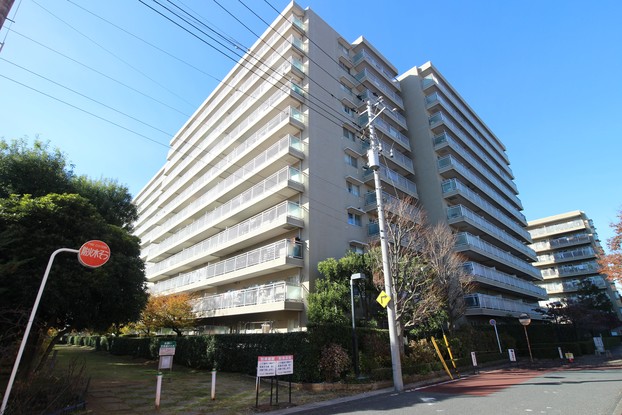 apartment 東京都渋谷区千駄ヶ谷４丁目19-18