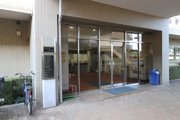 apartment 東京都渋谷区千駄ヶ谷４丁目19-18