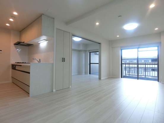 apartment 京都府宇治市五ケ庄西川原
地図を見る