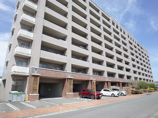 apartment 宮崎県宮崎市下北方町平田
地図を見る