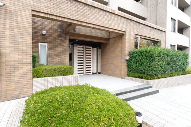 apartment 東京都渋谷区千駄ヶ谷４丁目19-18