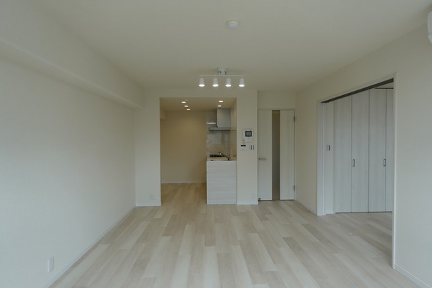 apartment 東京都渋谷区千駄ヶ谷４丁目19-18