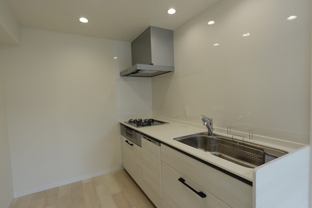 apartment 東京都渋谷区千駄ヶ谷４丁目19-18