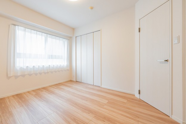 apartment 東京都渋谷区千駄ヶ谷４丁目19-18