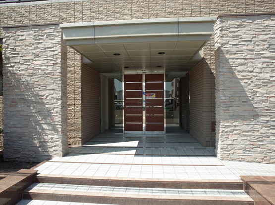 apartment 東京都渋谷区千駄ヶ谷４丁目19-18