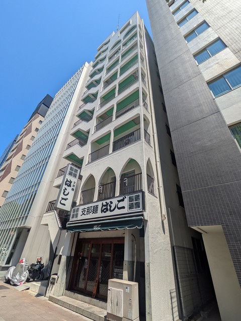 apartment 東京都渋谷区千駄ヶ谷４丁目19-18