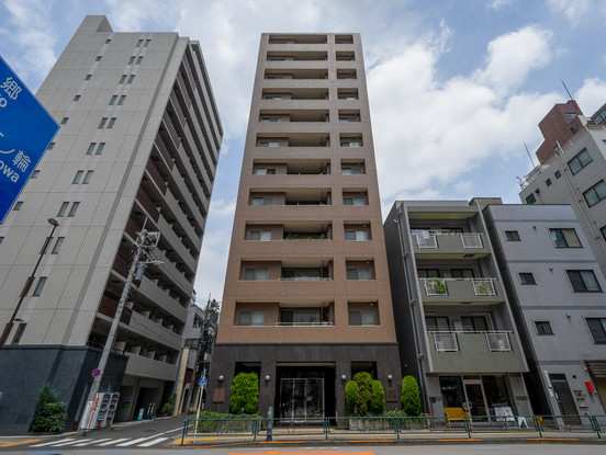 apartment 東京都渋谷区千駄ヶ谷４丁目19-18