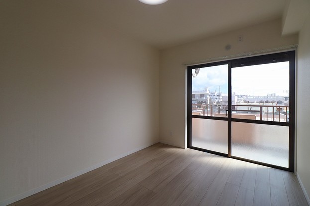 apartment 東京都渋谷区千駄ヶ谷４丁目19-18