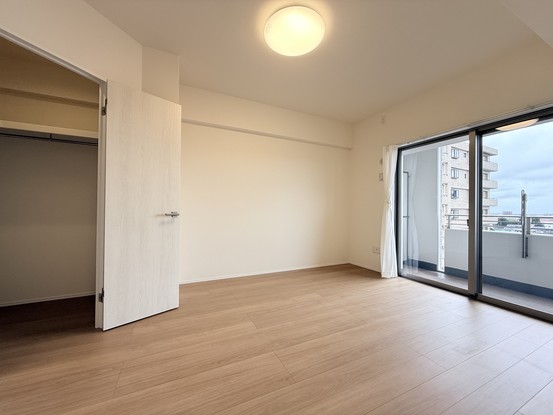 apartment 東京都渋谷区千駄ヶ谷４丁目19-18