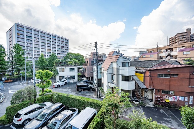 apartment 東京都渋谷区千駄ヶ谷４丁目19-18