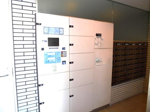 apartment 東京都渋谷区千駄ヶ谷４丁目19-18