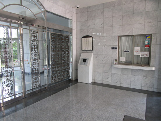apartment 東京都渋谷区千駄ヶ谷４丁目19-18