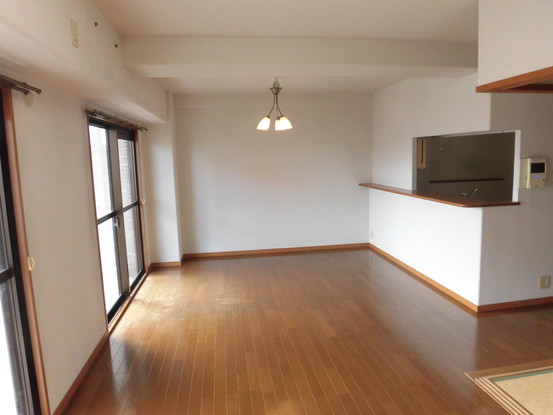 apartment 東京都渋谷区千駄ヶ谷４丁目19-18