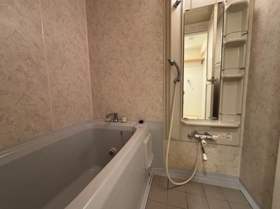 apartment 東京都新宿区四谷４丁目28-20 パレエテルネル403号室
