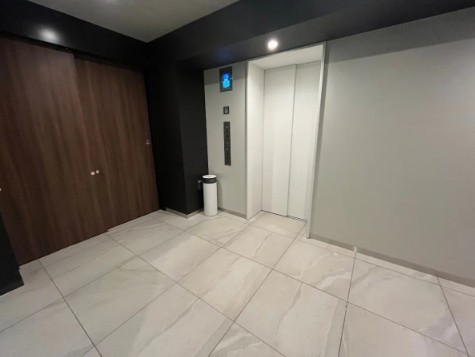 apartment 東京都新宿区四谷４丁目28-20 パレエテルネル403号室