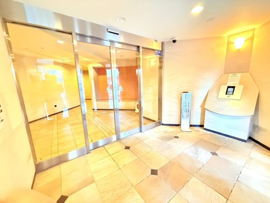 apartment 東京都新宿区四谷４丁目28-20 パレエテルネル403号室