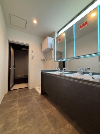 detached 東京都新宿区四谷４丁目28-20 パレエテルネル403号室