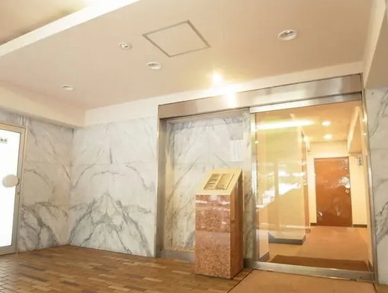 apartment 東京都新宿区四谷４丁目28-20 パレエテルネル403号室