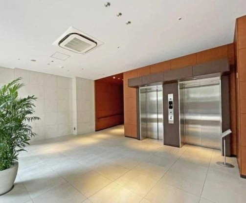 apartment 東京都新宿区四谷４丁目28-20 パレエテルネル403号室