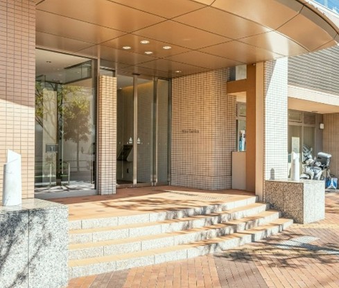 apartment 東京都新宿区四谷４丁目28-20 パレエテルネル403号室