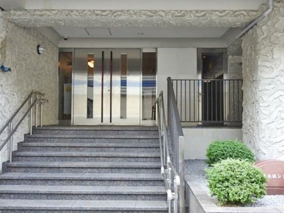 apartment 東京都新宿区四谷４丁目28-20 パレエテルネル403号室