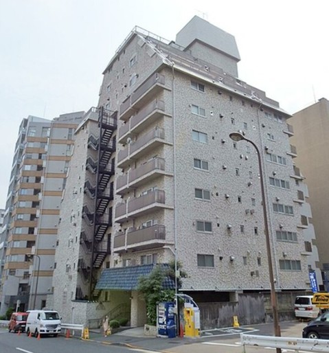 apartment 東京都新宿区四谷４丁目28-20 パレエテルネル403号室