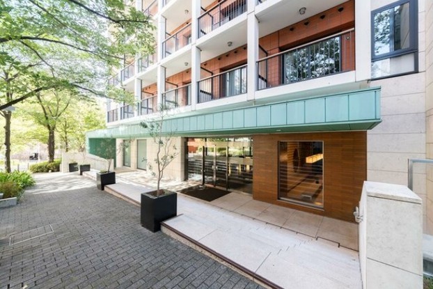 apartment 東京都新宿区四谷４丁目28-20 パレエテルネル403号室