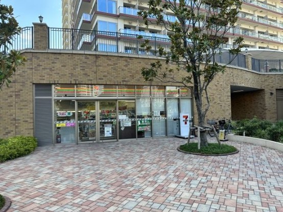 apartment 東京都新宿区四谷４丁目28-20 パレエテルネル403号室