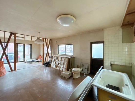 detached 埼玉県東松山市大字宮鼻1029－2高坂貸店舗