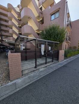 apartment 埼玉県さいたま市大宮区上小町482-2 第8横溝ビル 1F