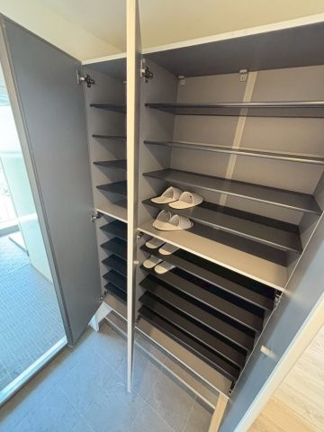 apartment 千葉県浦安市入船４丁目3-1 新浦安エスケービル1階