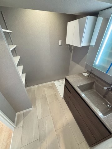 apartment 千葉県浦安市入船４丁目3-1 新浦安エスケービル1階