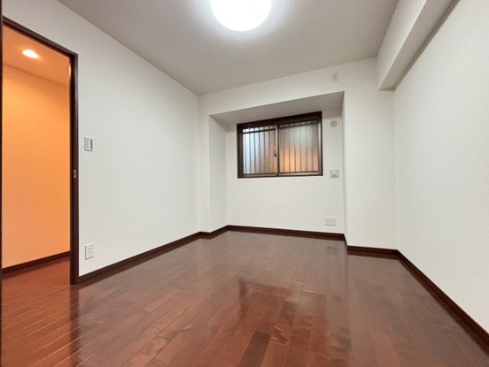 apartment 千葉県浦安市入船４丁目3-1 新浦安エスケービル1階